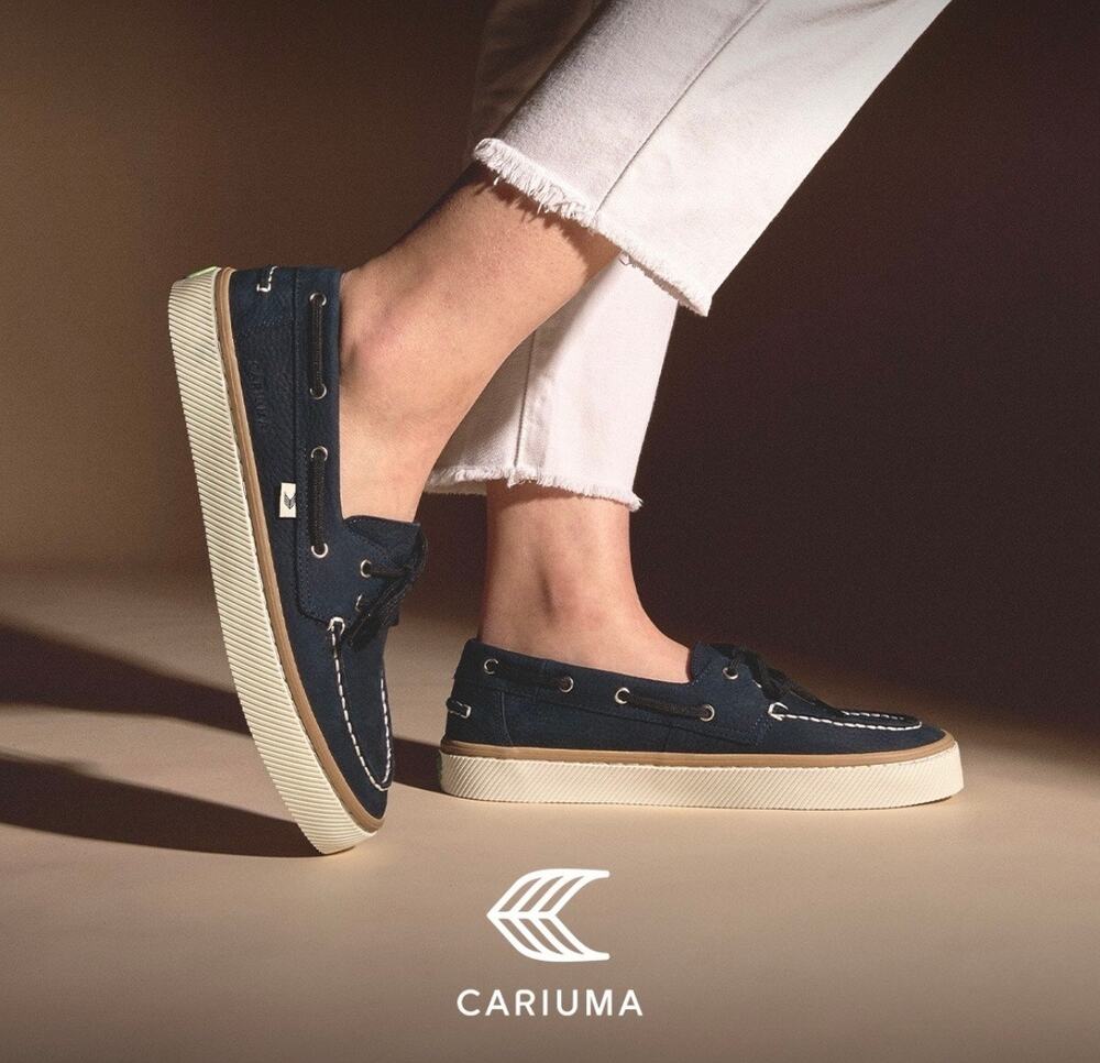 New Cariuma Women’s Mare Suede Navy Blue Boat Shoes 6.5 Nubuck Slip Ons